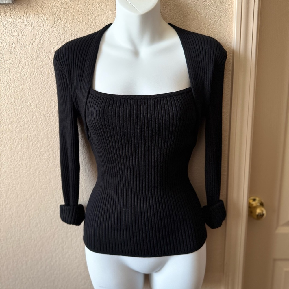 Elegant Black Ribbed Women's Top
